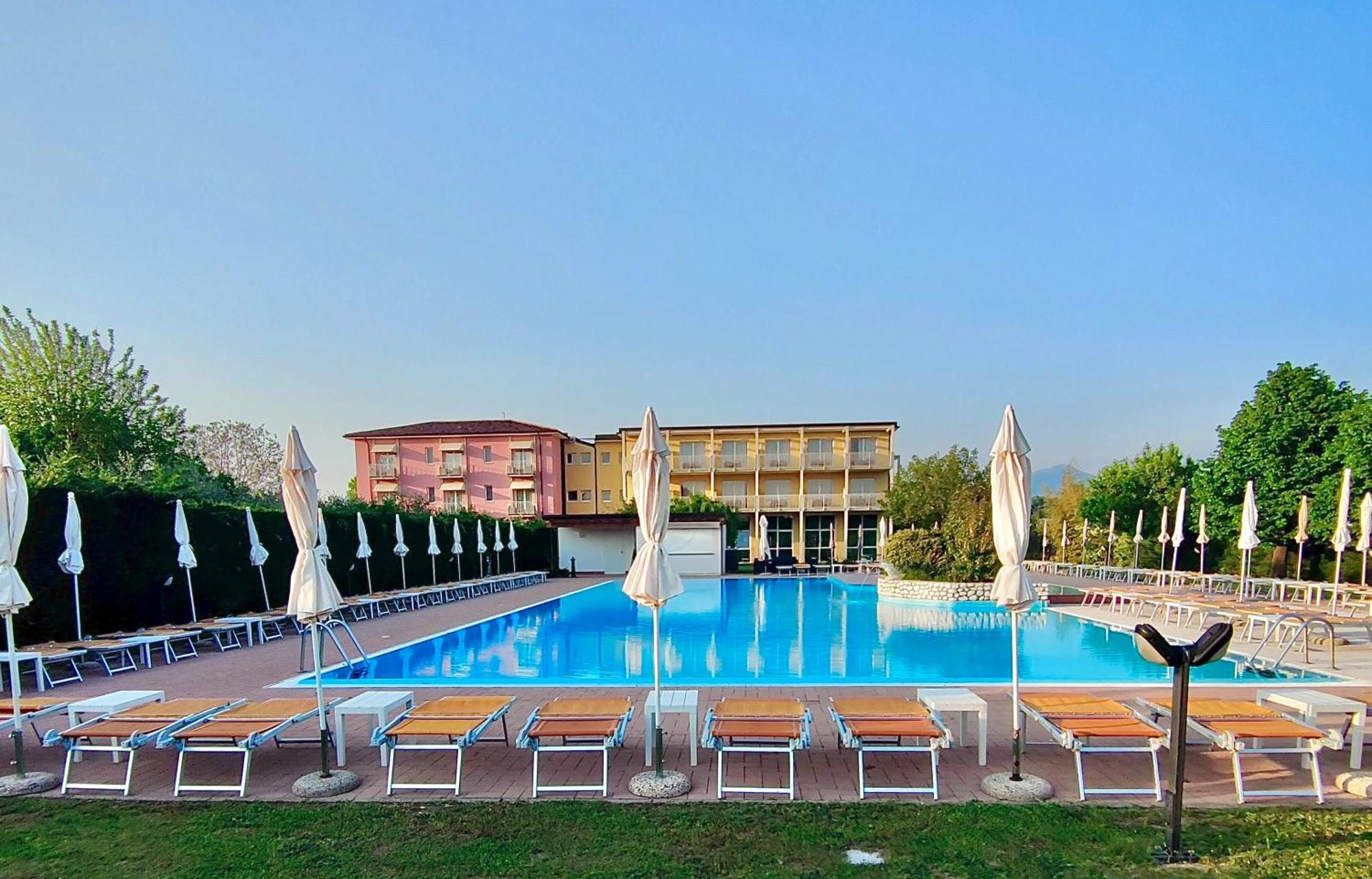 Hotel Bella Lazise Bagian luar foto