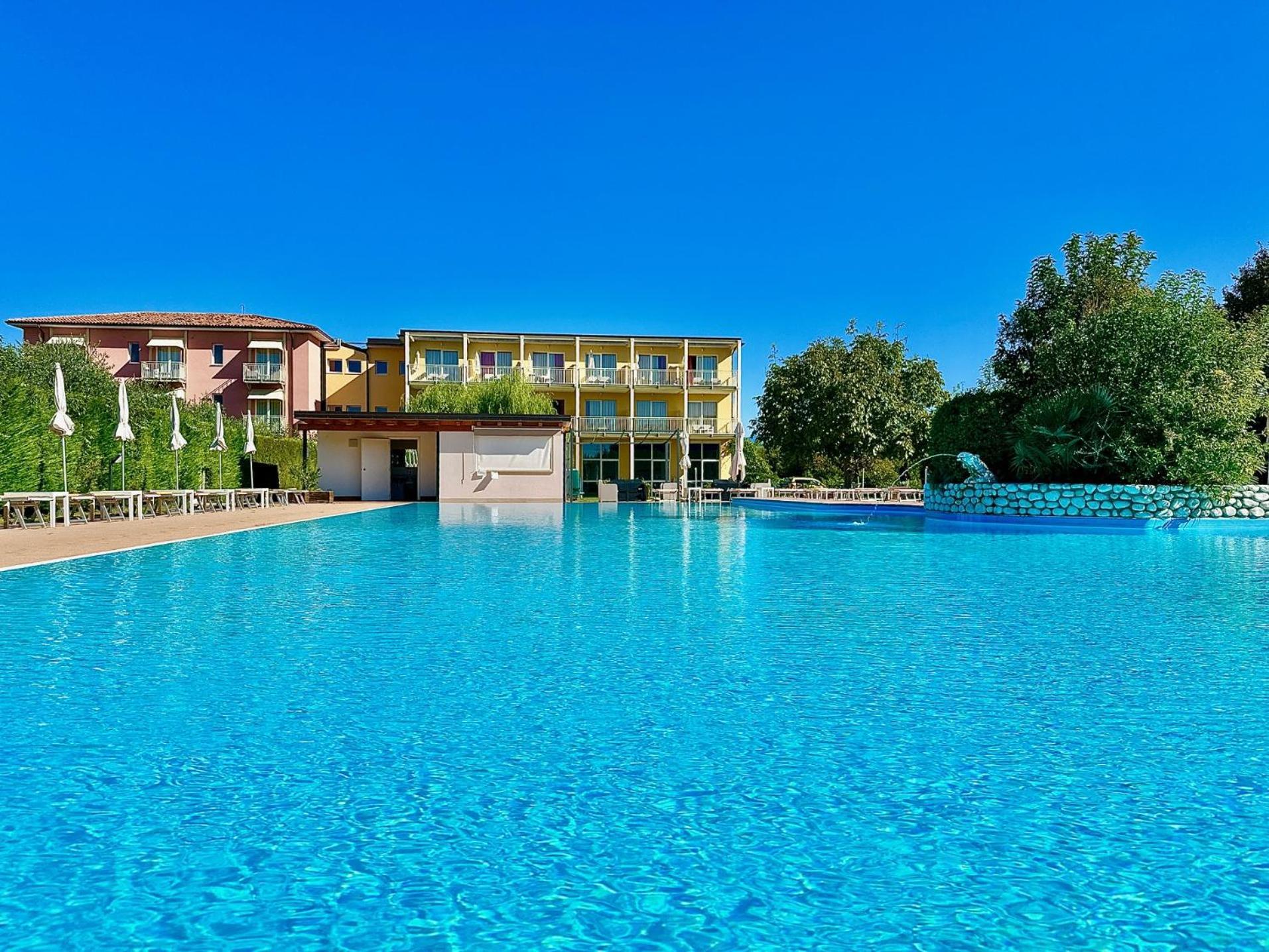 Hotel Bella Lazise Bagian luar foto