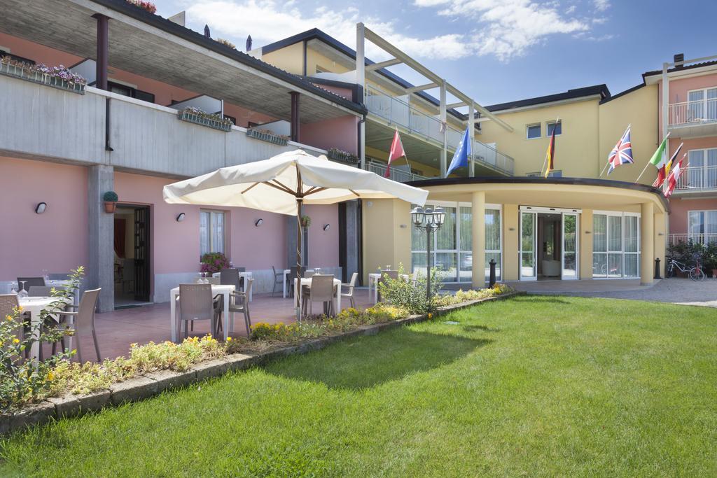 Hotel Bella Lazise Bagian luar foto